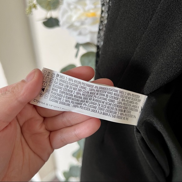 💚 Forever 21 Lace Long Sleeve Romper - Picture 6 of 15